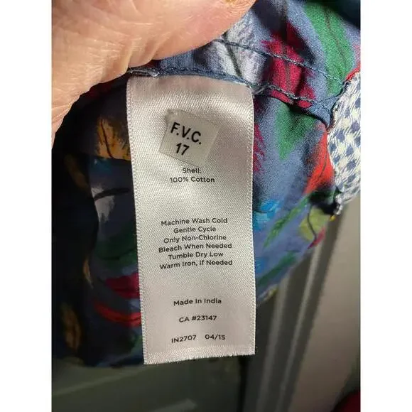 Talbots Woman Colorful Novelty Print Feather Button-Up Shirt 2X - Picture 7 of 8